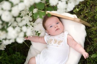 Imiona inspirowane naturą. Co oznaczają i które warto teraz rozważyć?