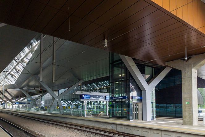 Stacja i dworzec Warszawa Zachodnia - sierpień 2025