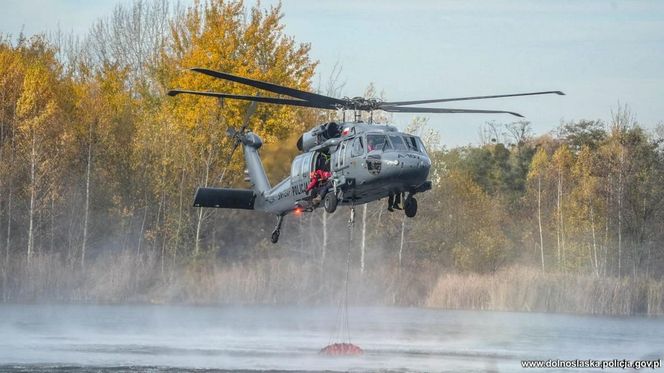 Wrocław. Ćwiczenia na terenie Portu Lotniczego im. Mikołaja Kopernika [ZDJĘCIA].