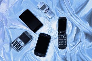 Te stare telefony komórkowe są warte majątek. Osiągają rekordowe ceny