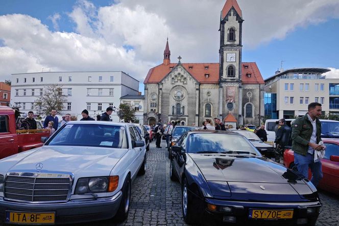 Zlot pojazdów zabytkowych Tarnowskie Góry