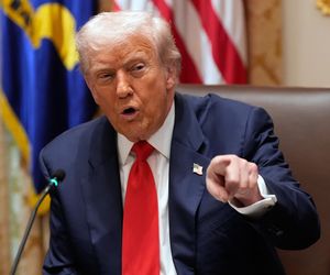 Są sankcje na rosyjski sektor energii. Zełenski mówi, że to efekt jego rozmowy z Trumpem