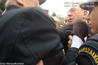 Tak wyglądała awantura pod Sejmem. Straż Marszałkowska publikuje zdjęcia