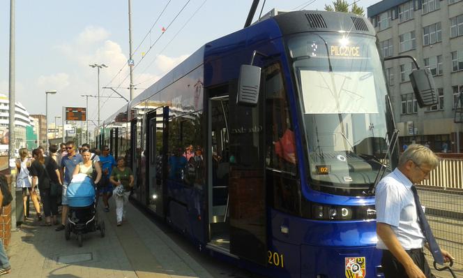 Nowe tramwaje już na torowiskach