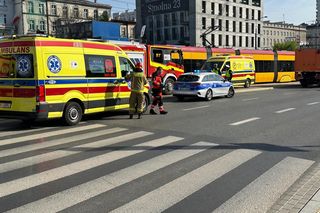 „Otworzyłam oczy, wszyscy leżeli na ziemi”. Szokująca relacja pasażerki. Zderzenie tramwajów w centrum stolicy