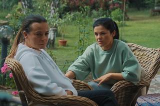 M jak miłość odc. 1677. Magda (Anna Mucha), Kinga (Katarzyna Cichopek)