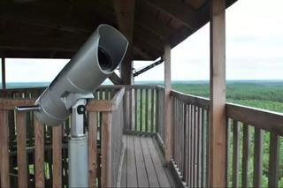 Wieża obecnie prezentuje się tak