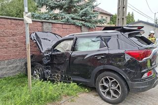 Wypadek w Parszowie. Zderzenie ciężarówki z SUV-em, są poszkodowani