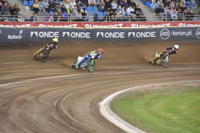 PRES Grupa Deweloperska Toruń - Betard Sparta Wrocław. Zdjęcia kibiców i zawodników z półfinału PGE Ekstraligi na Motoarenie