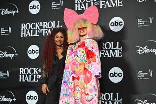 Sia toczy batalię z byłym mężem. Alimenty? Ćwierć miliona miesięcznie!