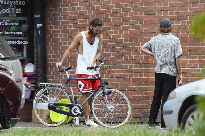 Radzimir Dębski umówił się ze znajomymi na burgera