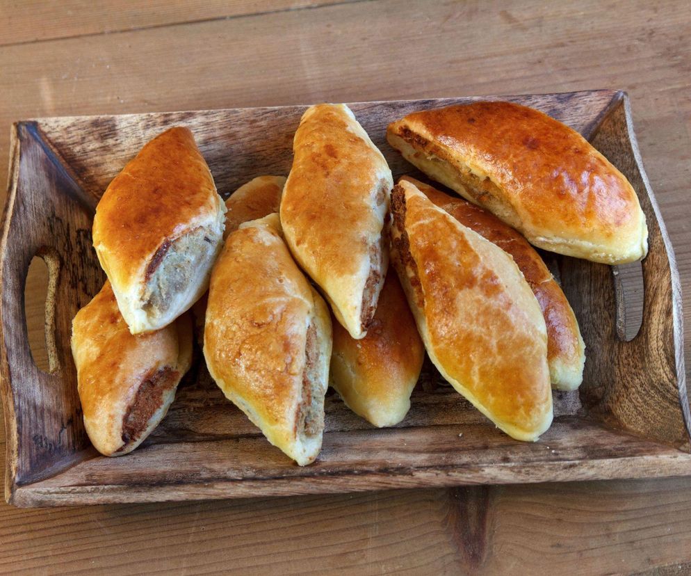 Paszteciki do barszczyku  z Air Fryera - przepis Pawła Lorocha