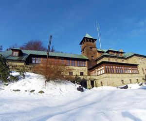 Kultowe schronisko w Beskidach w remoncie. Nie ma rezerwacji, ale jeść można