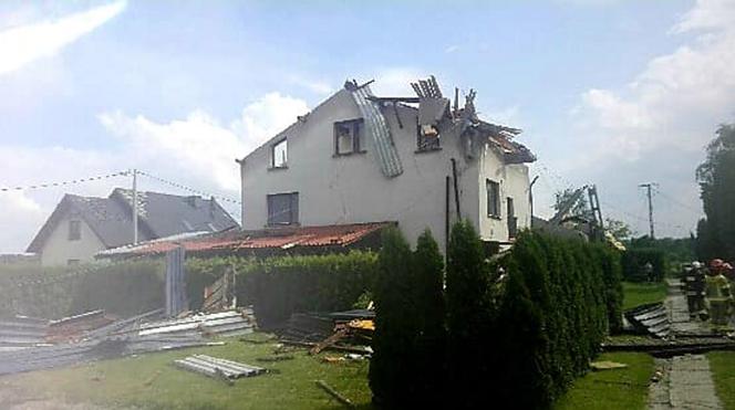 W Kaniowie wichura uszkodziła 22 domy