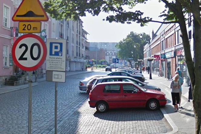 Zagraniczni turyści odwiedzający Kołobrzeg nie chcą płacić za mandaty 