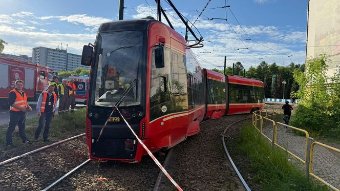 Wypadek tramwaju w Katowicach przy przystanku na ul. Chorzowskiej
