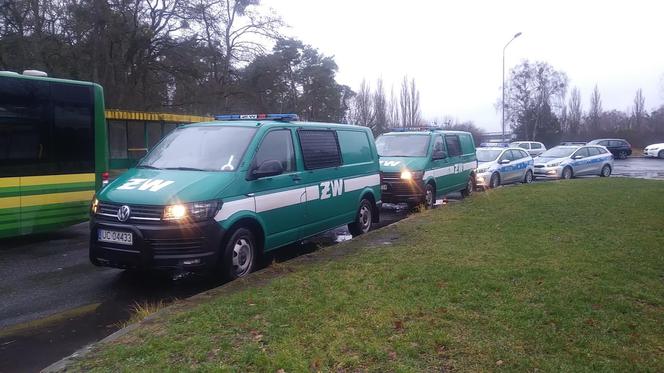 Ewakuacja w Policach