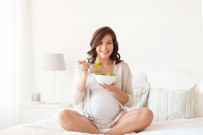 Twoja piramida zdrowia, czyli odżywianie w ciąży