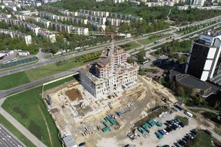 Budowa wieżowców Sky Trust przy Solidarności w Kielcach - wiosna 2024