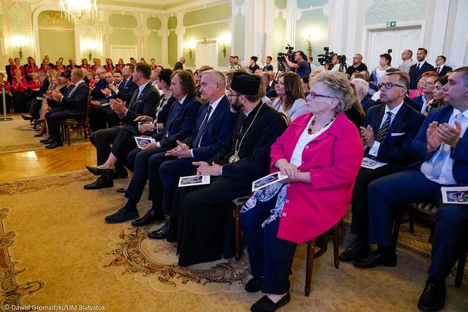 Paweł Adamowicz Honorowym Obywatelem Białegostoku