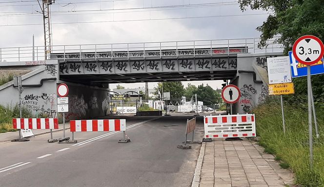 Otwierają przejazd pod wiaduktem na ul. Zapadłej