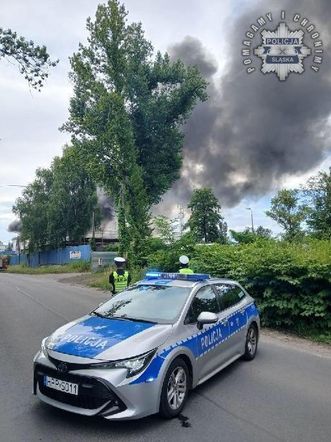 Pożar hali w Siemianowicach Śląskich