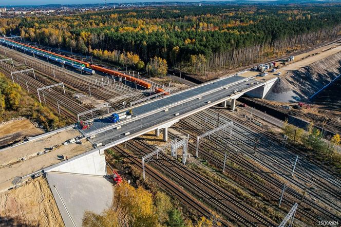 Tak wygląda obecnie budowa I części obwodnicy Zawiercia i Poręby. Ta część kończy się na węźle Kromołów