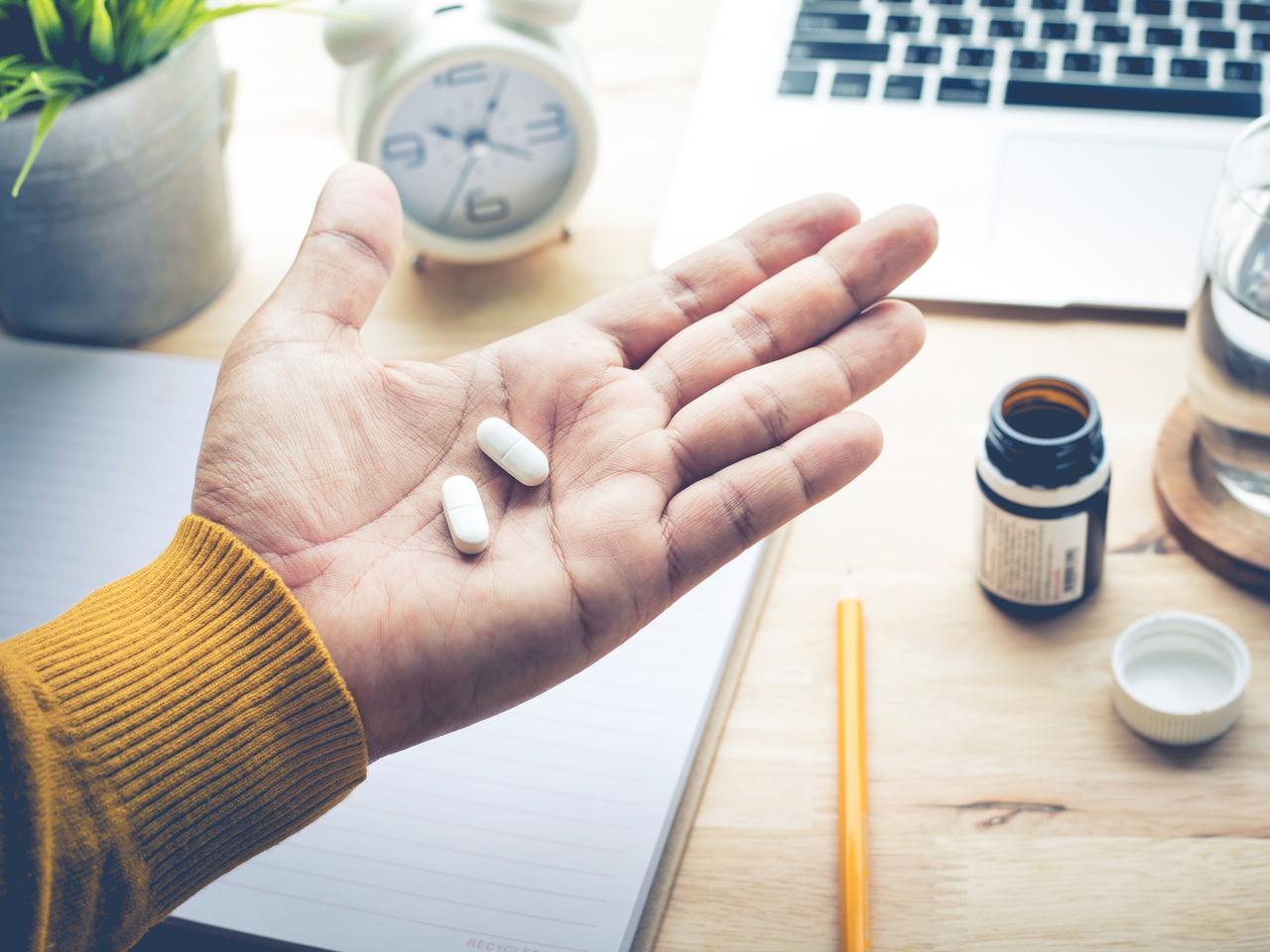 Zatrucie paracetamolem: objawy, leczenie. Postępowanie w przypadku przedawkowania paracetamolu