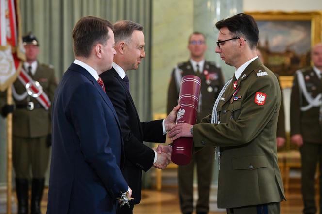 Andrzej Duda wręczył nominacje generalskie i admiralską