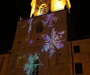 Iluminacja świąteczna na Wieży Trynitarskiej w Lublinie 2024