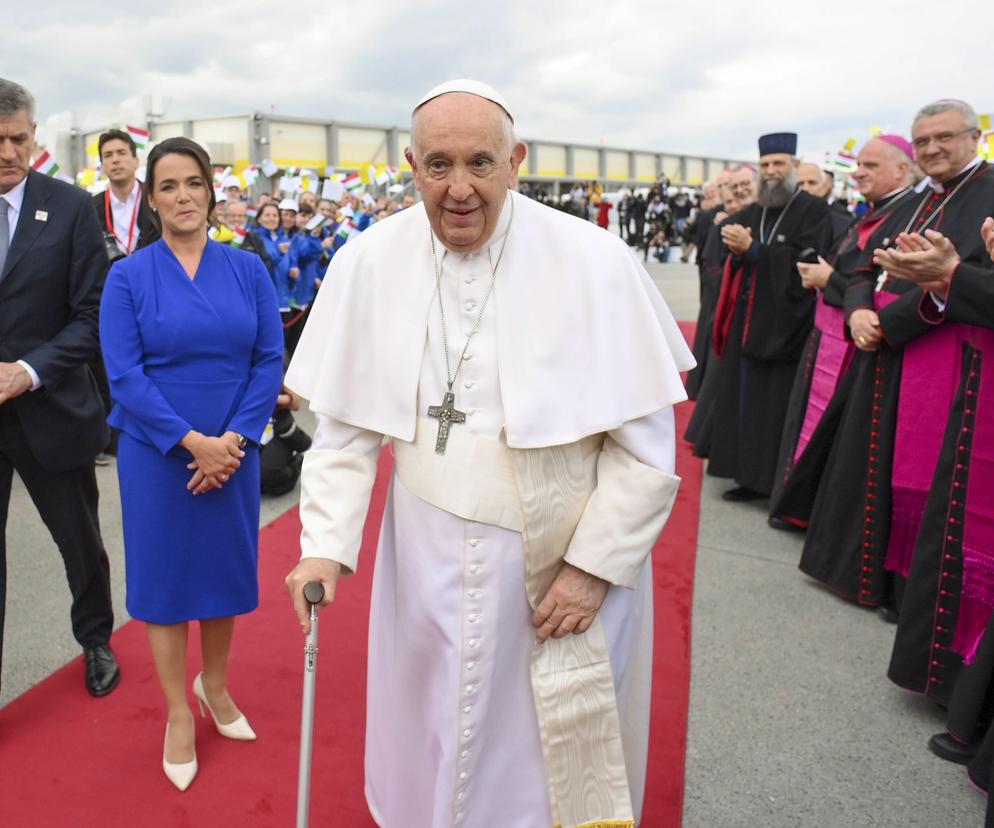 Papież Franciszek wrócił z Budapesztu