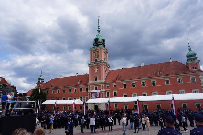 Święto Policji 2024. Uroczystości na placu Zamkowym w Warszawie