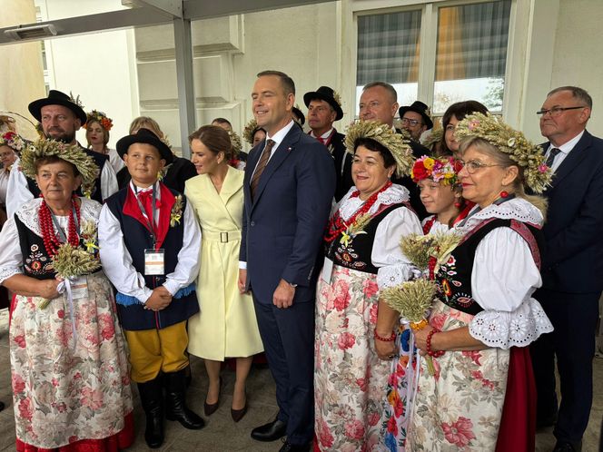 Koło Gospodyń Wiejskich w Puszynie na Dożynkach Prezydenckich w Warszawie