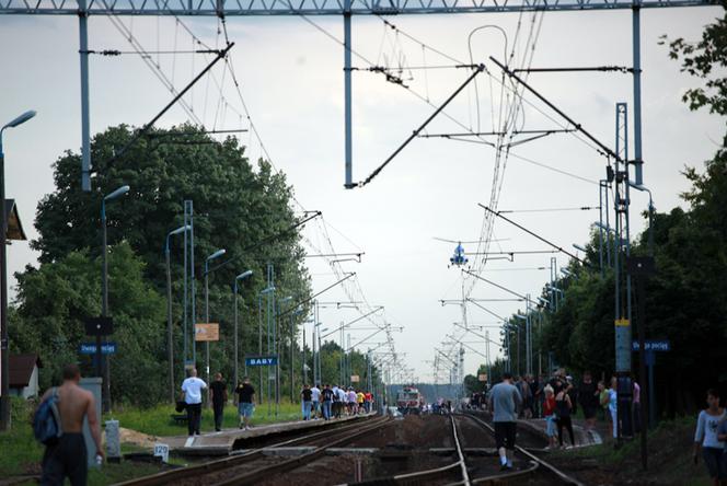 WYPADEK POCIĄGU Warszawa – Katowice w BABACH