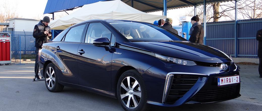 Toyota Mirai 2015