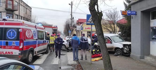 Zelów: KOSZMARNY wypadek w centrum!