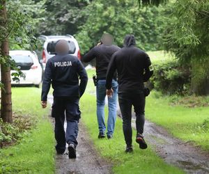 Zabójstwo pod Iławą. Nie żyje małżeństwo. Policja zatrzymała syna ofiar
