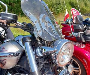 Parada motocykli w Brodach. Byliście? Szukajcie się na zdjęciach