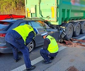 Tragiczny wypadek na A1 niedaleko Starogardu Gdańskiego. Zginął 44-letni mężczyzna