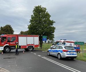 Tragedia pod Pruszkowem! Huknął motocyklem w osobówkę. Na ratunek nie było szans