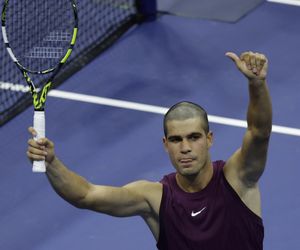 Carlos Alcaraz ściął się na łyso