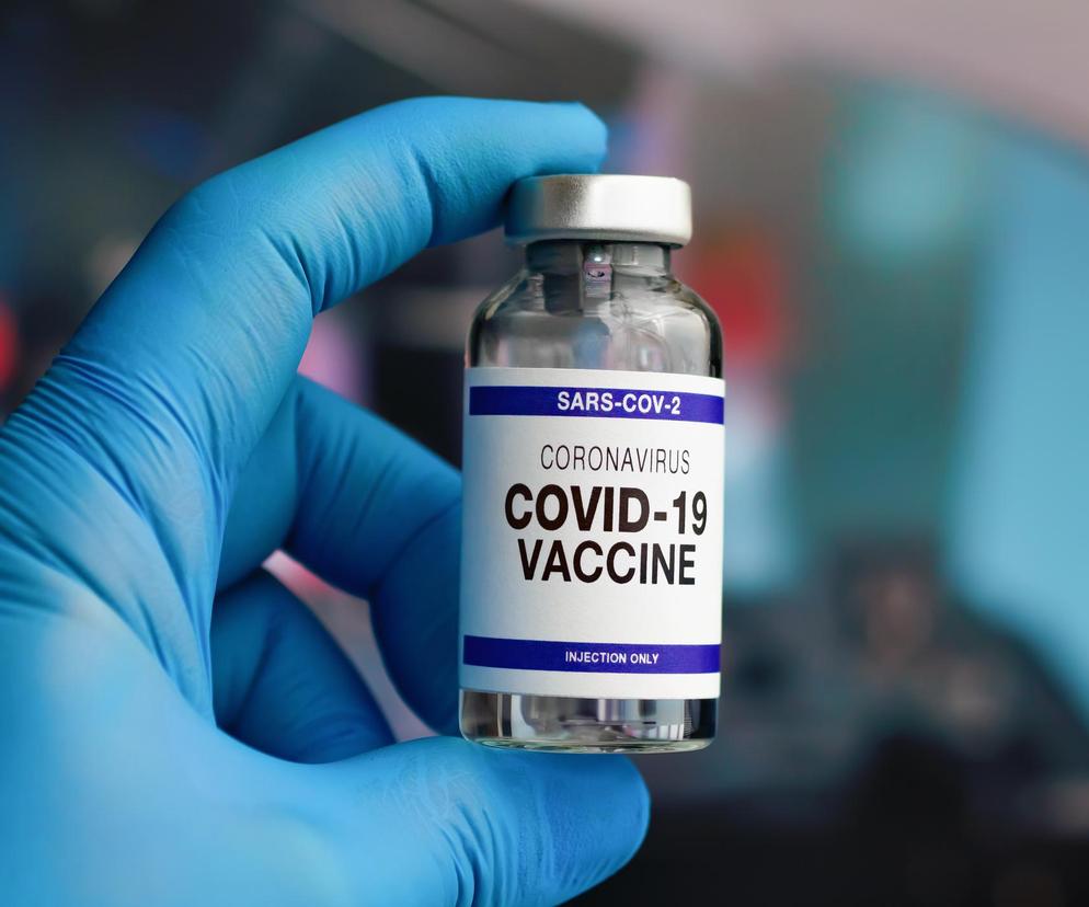 Nowa szczepionka przeciwko COVID-19 jednak dostępna. Mamy 80 tys. wolnych terminów 
