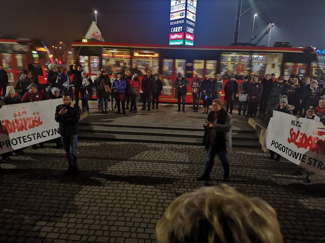 Protest pracowników MOPR w Zabrzu