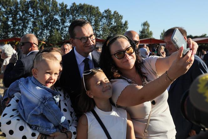 Święto Wdzięczni Polskiej Wsi w Miętnem koło Garwolina z udziałem premiera i ministrów