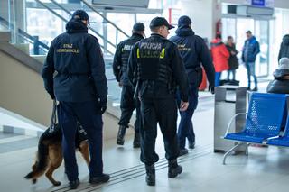 Zaatakowali nożem pracowników ochrony dworca w Gliwicach 
