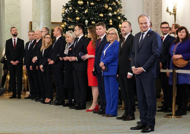 Donald Tusk oficjalnie premierem Polski