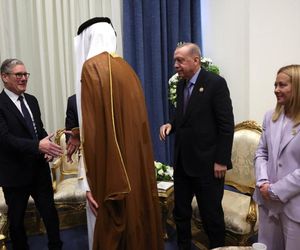 Emmanuel Macron i Donald Trump w Sharm el-Sheikh