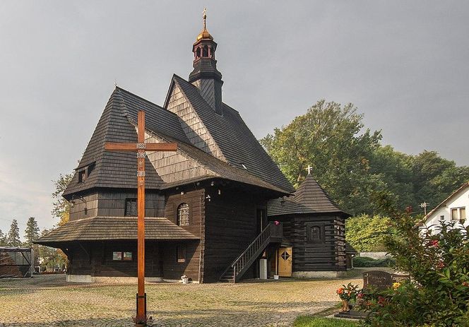 Kościół pw. Narodzenia św. Jana Chrzciciela i Matki Boskiej Częstochowskiej w Poniszowicach