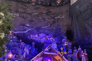 Szopka w Panewnikach znajduje się w bazylice franciszkanów