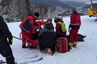 Heroiczna walka o życie na stoku w Szczyrku. Na jednej z tras leżał nieprzytomny mężczyzna